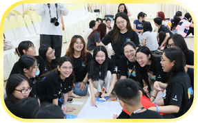 Các thành viên kết nối tại đêm hội giao lưu